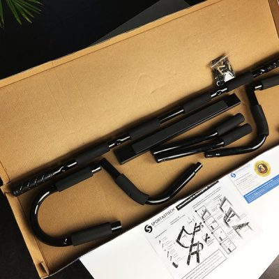 Türreck Test Premium Klimmzugstange Get Strong Sportastisch alle Inhalte ausgepackt