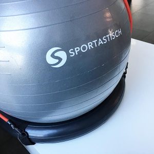 Gymnastikball Test Sportastisch Workout Ball Bodenring fertig aufgepumpt