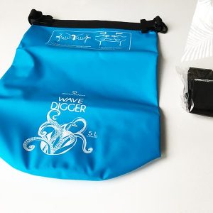 Dry Bag Test - wasserdichter Packsack DoYourOutdoor 5 Liter blau alle Inhalte